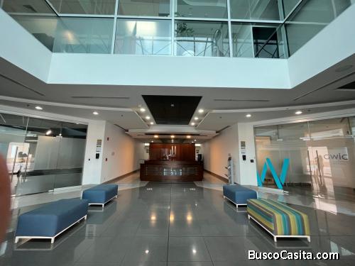 Alquiler de Elegante Oficina en Santa Ana Mls. 26-857 OFC JB