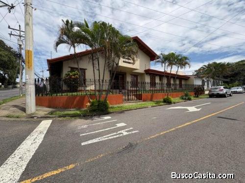 Alquiler de Cómoda Oficina en Alajuela  Mls. 26-747 OFC JB