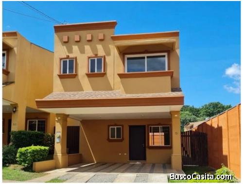 VENTA DE CASA EN ALAJUELA, LA GUÁCIMA – CONDOMINIO DOÑA ELSIE - 7182317