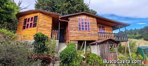 Cabaña con hermosa vista al oeste