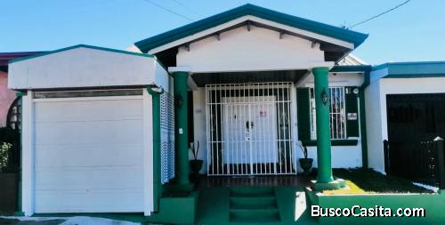 Se alquila Hermosa y amplia casa en San Pablo Heredia 