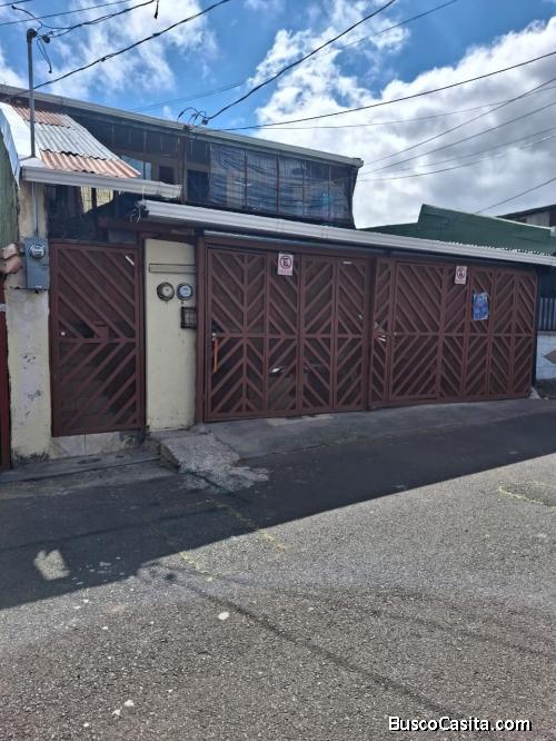 SE VENDEN 2 BELLAS CASAS EN CORONADO. 