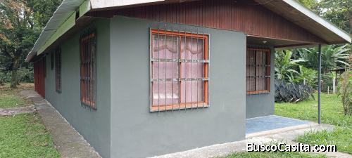 Se vende pequeña finca en Anita Grande, Jiménez, Pococí.