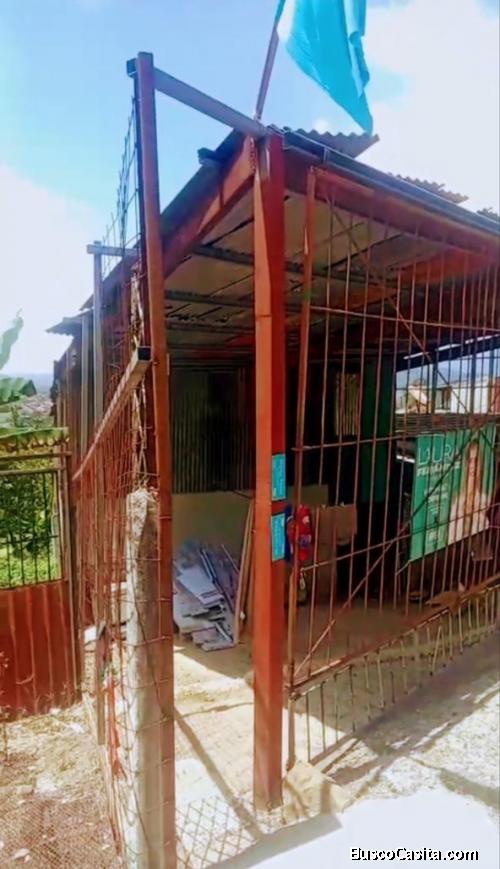 BELLA PROPIEDAD CON 2 CASAS Y APARTAMENTO EN PALMARES, ALAJUELA. 