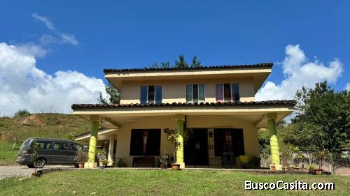 VENTA DE CASA, PARRITA, PUNTARENAS - 9890223