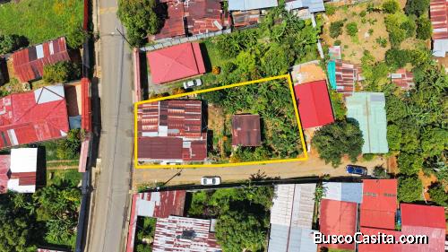 LOTE CON 6 APARTAMENTOS PARA INVERSION Y DESARROLLO EN PAVONES, PEREZ ZELEDON