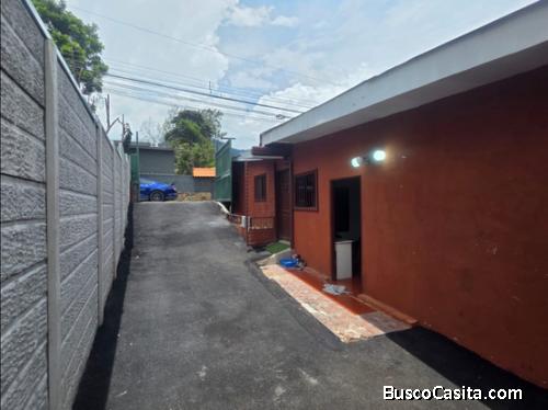 VENTA DE LOTE CON DOS APARTAMENTOS, SAN JOSE, ESCAZU - 10006821