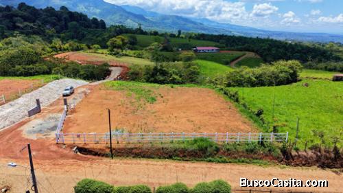 VENTA DE LOTES DE 2.700 M2 CON NACIENTE NATURAL EN ARCO IRIS, CAJON DE PEREZ ZELEDON