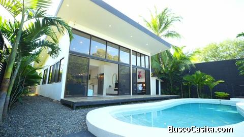 SE VENDE CASA DE LUJO EN BAHIA BALLENA CERCA DEL PARQUE MARINO