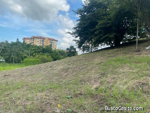Venta de Lote en Alajuelita-San Felipe. RAH 26-608 USO DE SUELO COMERCIAL