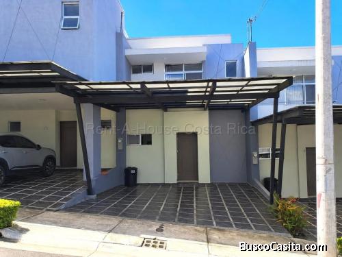 Venta de Casa en Santo Domingo-San Miguel-Heredia. RAH 26-275
