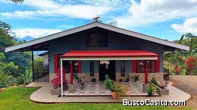 SE VENDE CASA CON VISTAS PANORAMICAS Y ACABADOS MODERNOS EN CONCEPCION