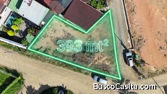 SE VENDE LOTE ESQUINERO CON USO DE SUELO COMERCIAL Y RESIDENCIAL EN UVITA