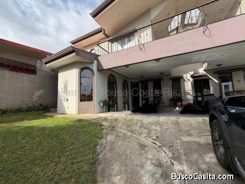Alquiler de Casa de Lujo en San Isidro de Heredia. RAH 27-3