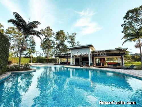 Venta de Apartamento en ULLOA-Heredia. RAH 27-25