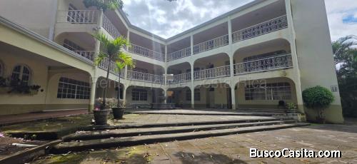 Venta de Magnifico Edificio en Santa Ana  Mls. 26-1501 OFC JB