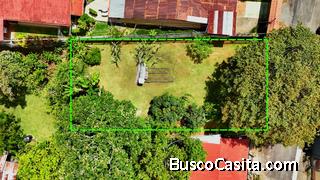 SE VENDE LOTE EN BARRIO LOURDES CON TOPOGRAFIA PLANA LISTO PARA CONSTRUIR