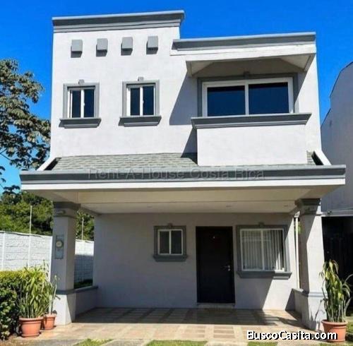 Venta de Casa en La Guácima de Alajuela. RAH 26-2120