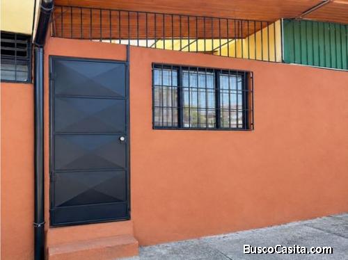 ALQUILER DE APART-ESTUDIO, ALAJUELA, PUEBLO NUEVO.- 9829898