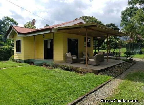 SE ALQUILA CASA EN BARRIO LOURDES CON AMPLIOS ESPACIOS Y EXCELENTE UBICACION