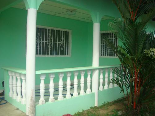 Casa en venta el Silencio Changuinola