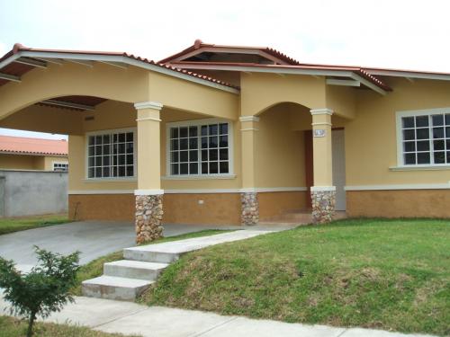 SE VENDE CASA DE POCO USO