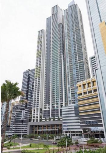 SEAconfiable VENDE: Apartamento en YOO Panamá, Av. Balboa.