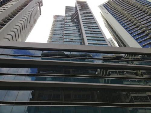 Apartamento en Alquiler ubicado en Av Balboa