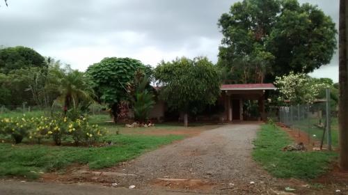 Por Viaje Vendo Casa en Los Algarrobos, Chiriqui