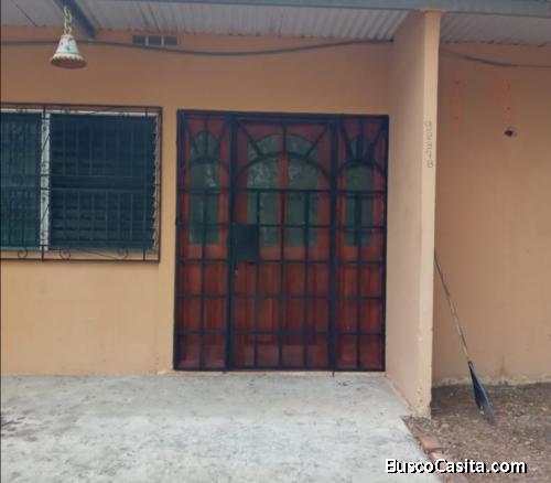 ALQUILO CASA EN PEDRO MIGUEL ANCÓN $650.00