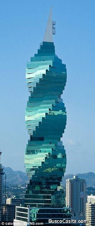 Alquiler en F & F, oficina 250mts, 5espacios cerrado y 5abiertos. Amoblada