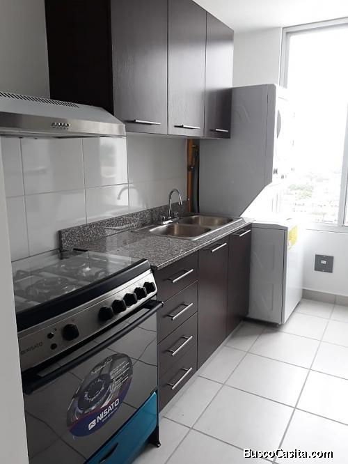 SE ALQUILA bello apartamento en Ph LeFevre75