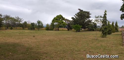 VENDO HERMOSO TERRENO DE 4,522 MTS ARBOLES CERCA A RIO HATO