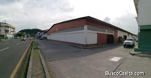  Se vende bodega en Avenida Franquipani, bodega céntrica en buen estado Panamá centroamerica