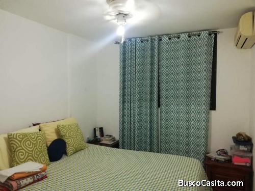 VENDO APARTAMENTO EN CHANIS