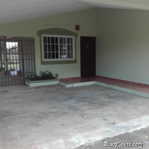Alquilo Casa amoblada en Chitre