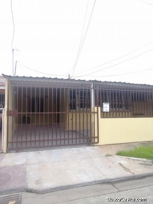 Alquiler de Casa Chanis