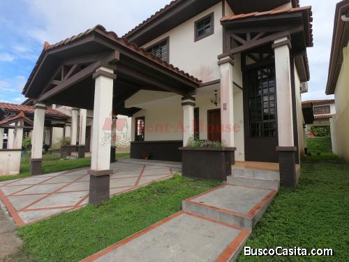 Venta de Duplex en Las Cumbres - Mirador del Lago