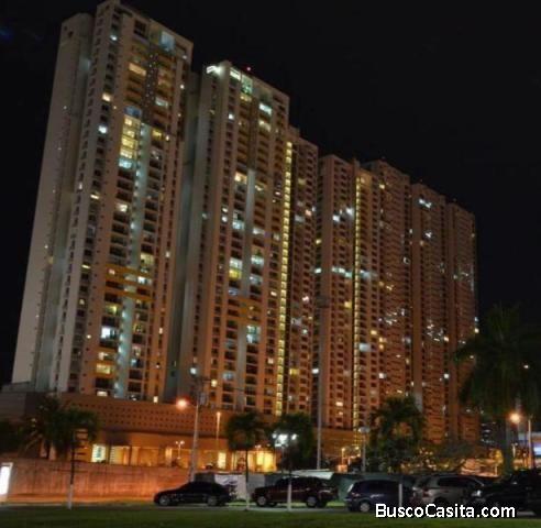 Apartamento en alquiler en Terramar con vista al mar 