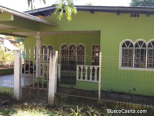 Se vende casa en los anastasio