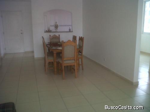 Ubicado en El Cangrejo, 