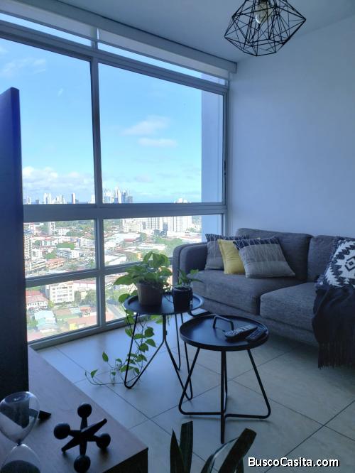 Alquilo Apartamento Amueblado 2 recámaras +2 Estacionamientos