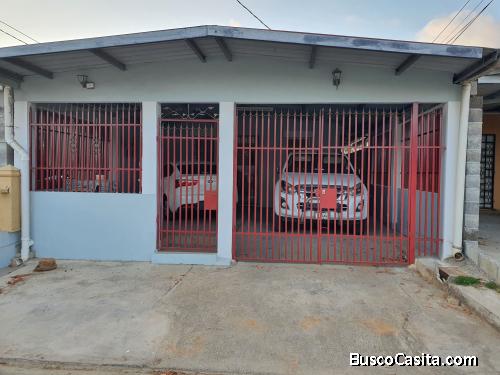 Se vende excelente  casa en Vacamonte 