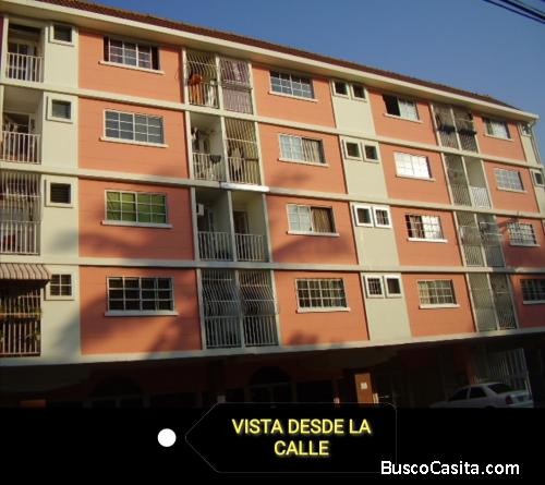 APARTAMENTO EN ALQUILER