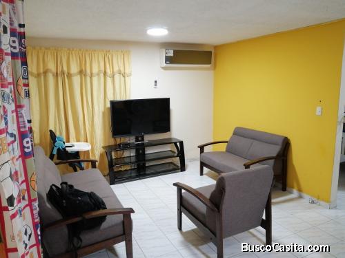 Alquilo Apartamento Amoblado  (Cerca de todo).