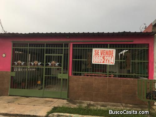 Vendo casa en Santa Lucía buena vista interna , tocumen 