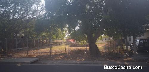 Lote con salida a 2 calles 