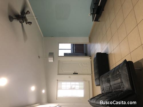 AMPLIA CASA EN BRISAS DEL GOLF ARRAIJAN