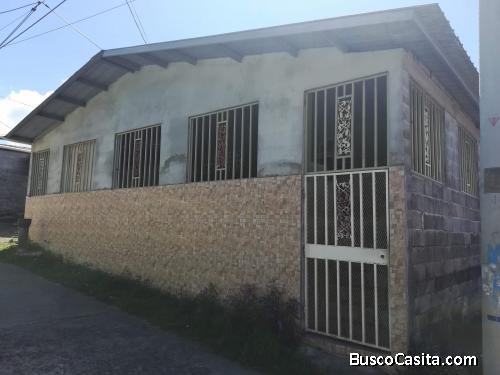VENTA DE CASA CERCA DE SUB ESTACIÓN POLICÍAL 