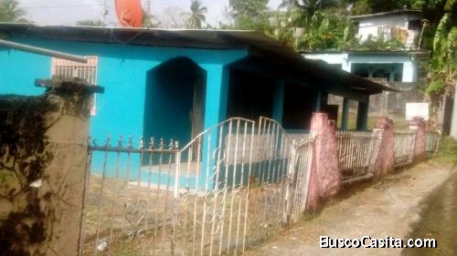 Se vende casa en colón. Precio negociable 